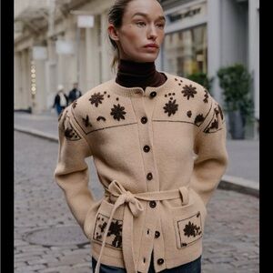 Zara wool blend jacket with embroidered flowers.